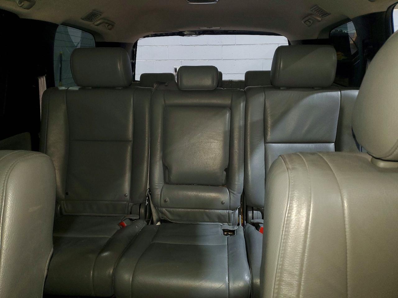 2008 TOYOTA Sequoia