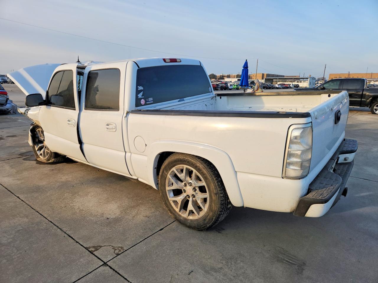 2004 CHEVROLET Silverado