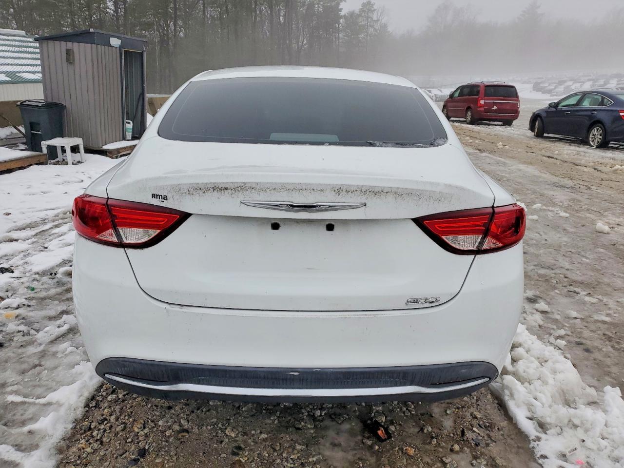 2015 CHRYSLER 200