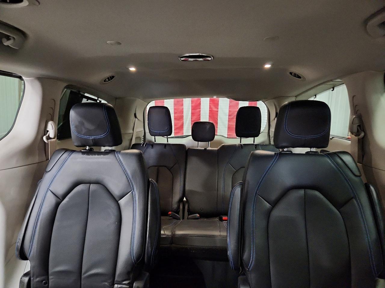 2021 CHRYSLER Pacifica