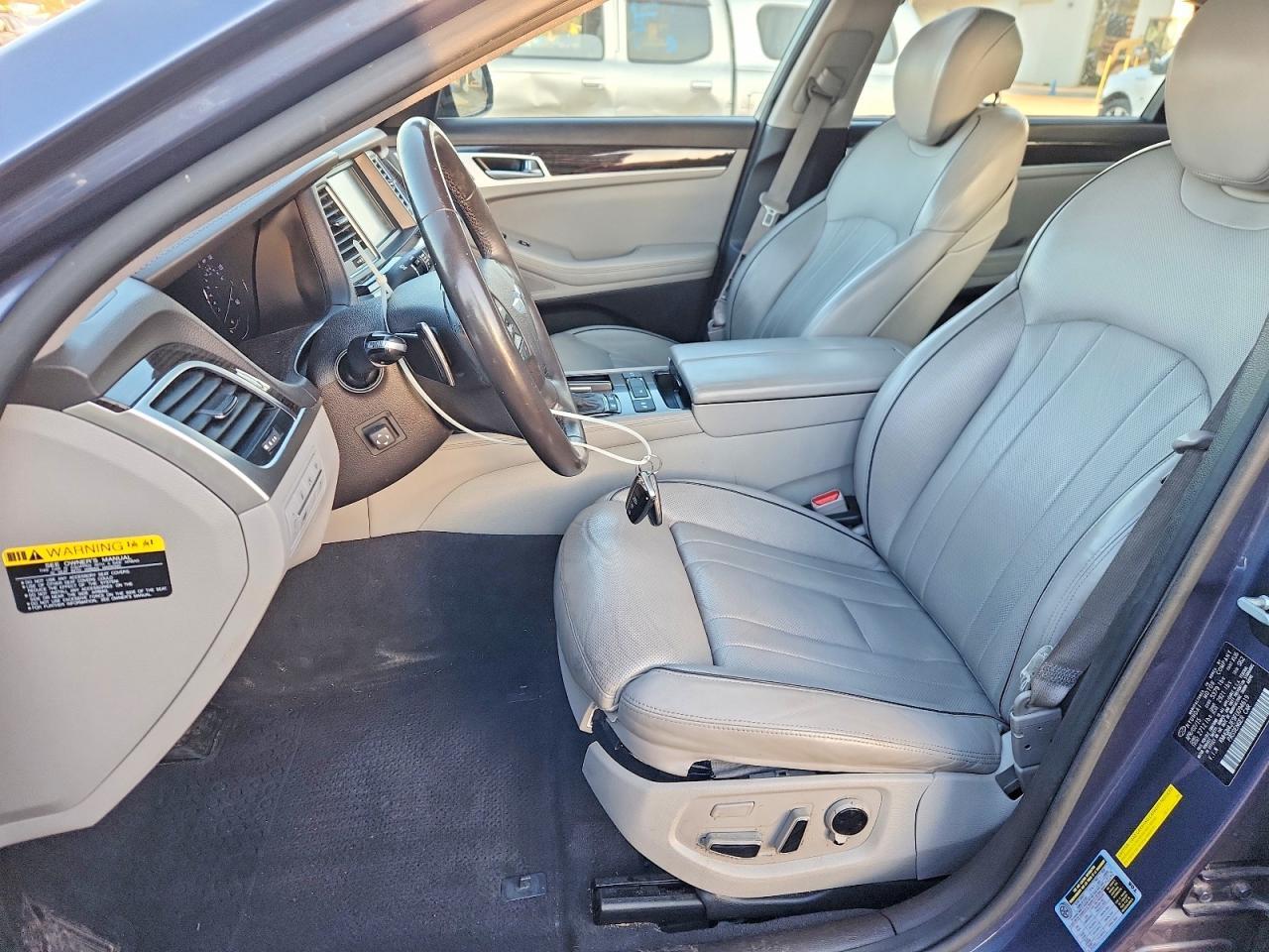2015 HYUNDAI GENESIS