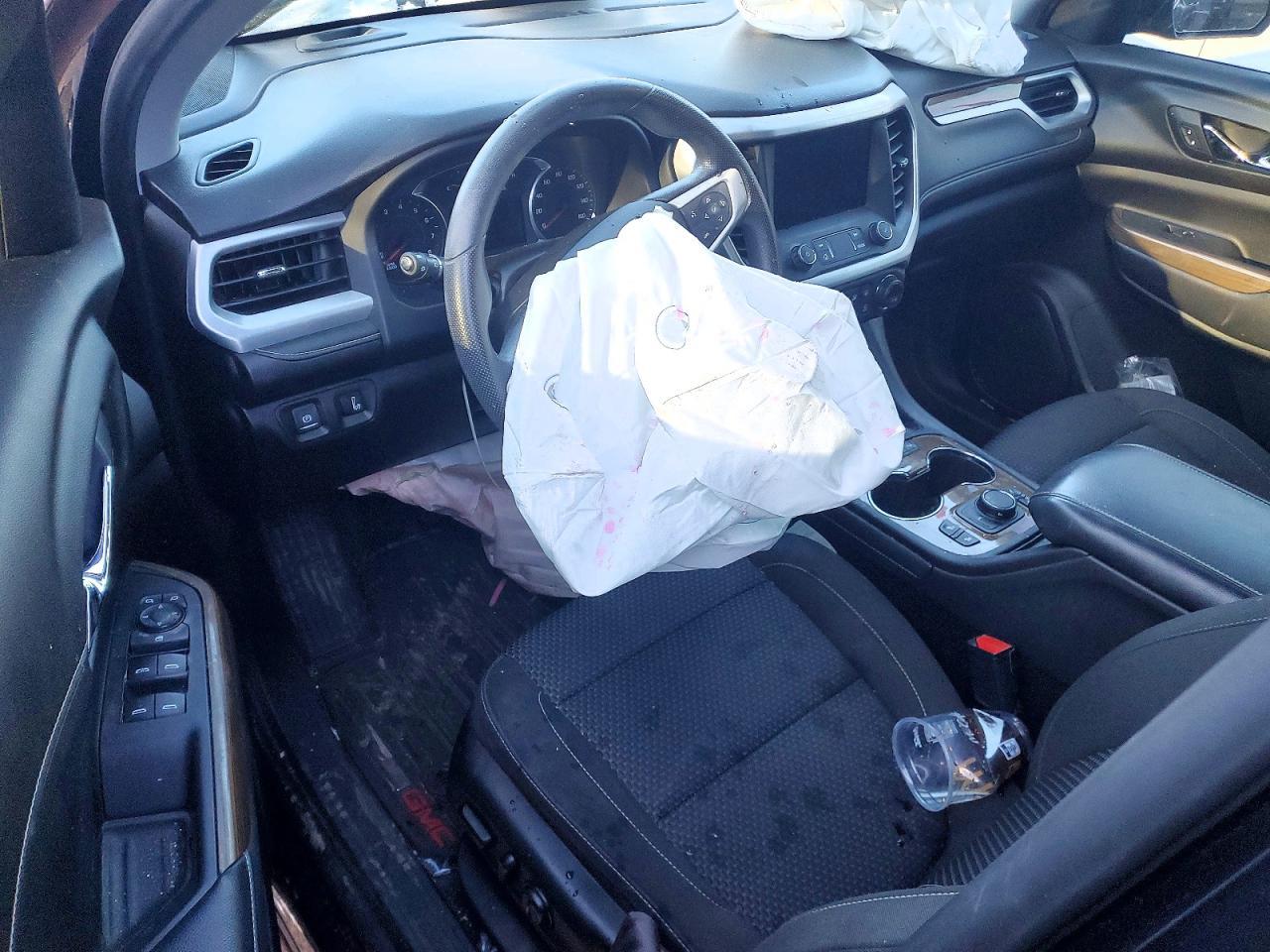 2021 GMC ACADIA