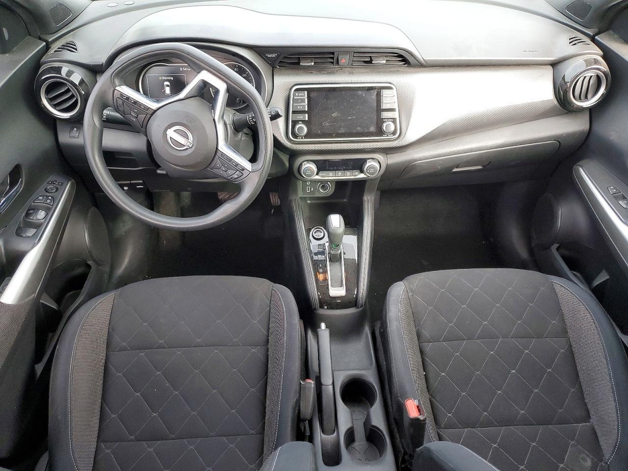 2018 NISSAN KICKS