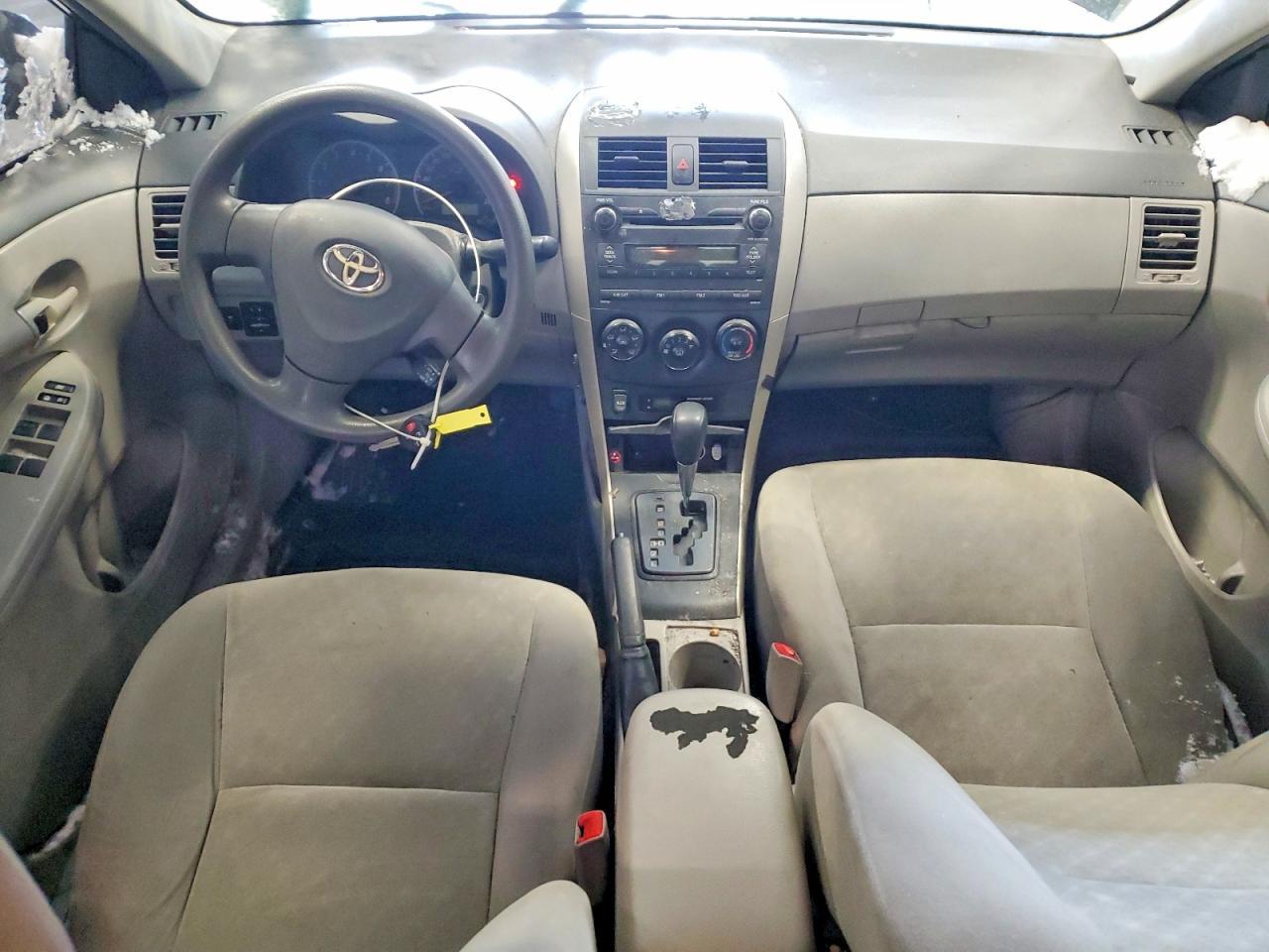2010 TOYOTA COROLLA