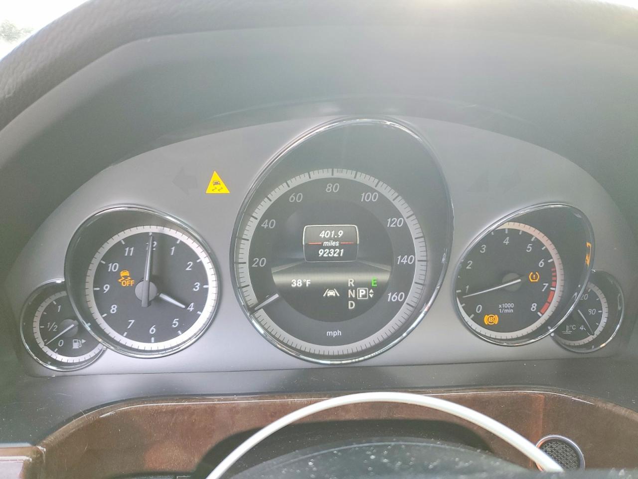 2013 MERCEDES-BENZ E-Class