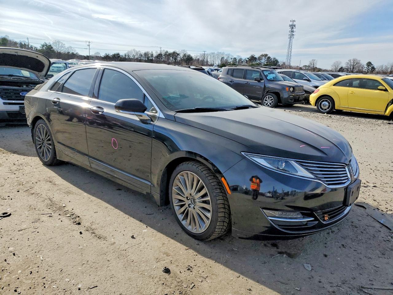 2016 LINCOLN MKZ