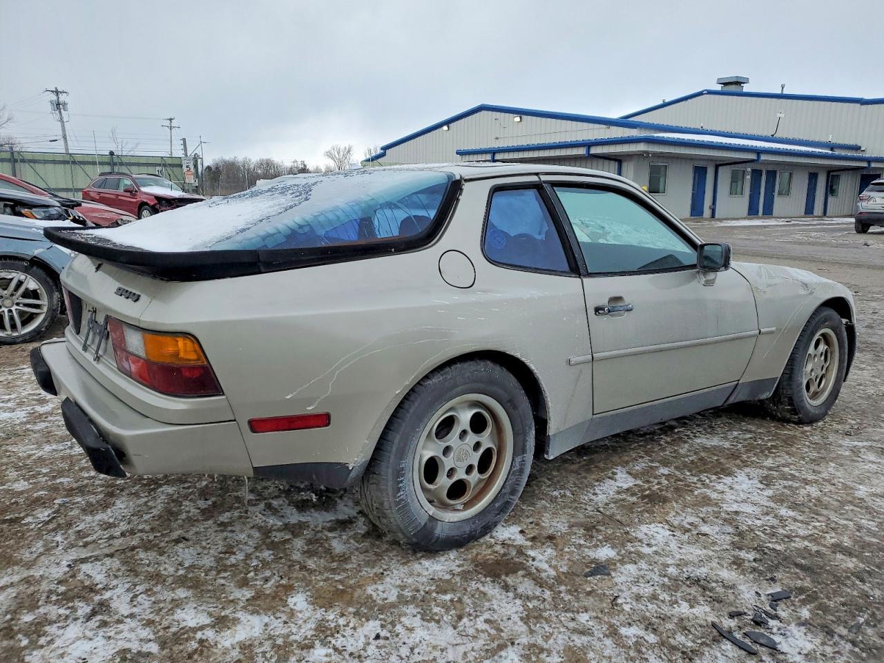 1984 PORSCHE 944