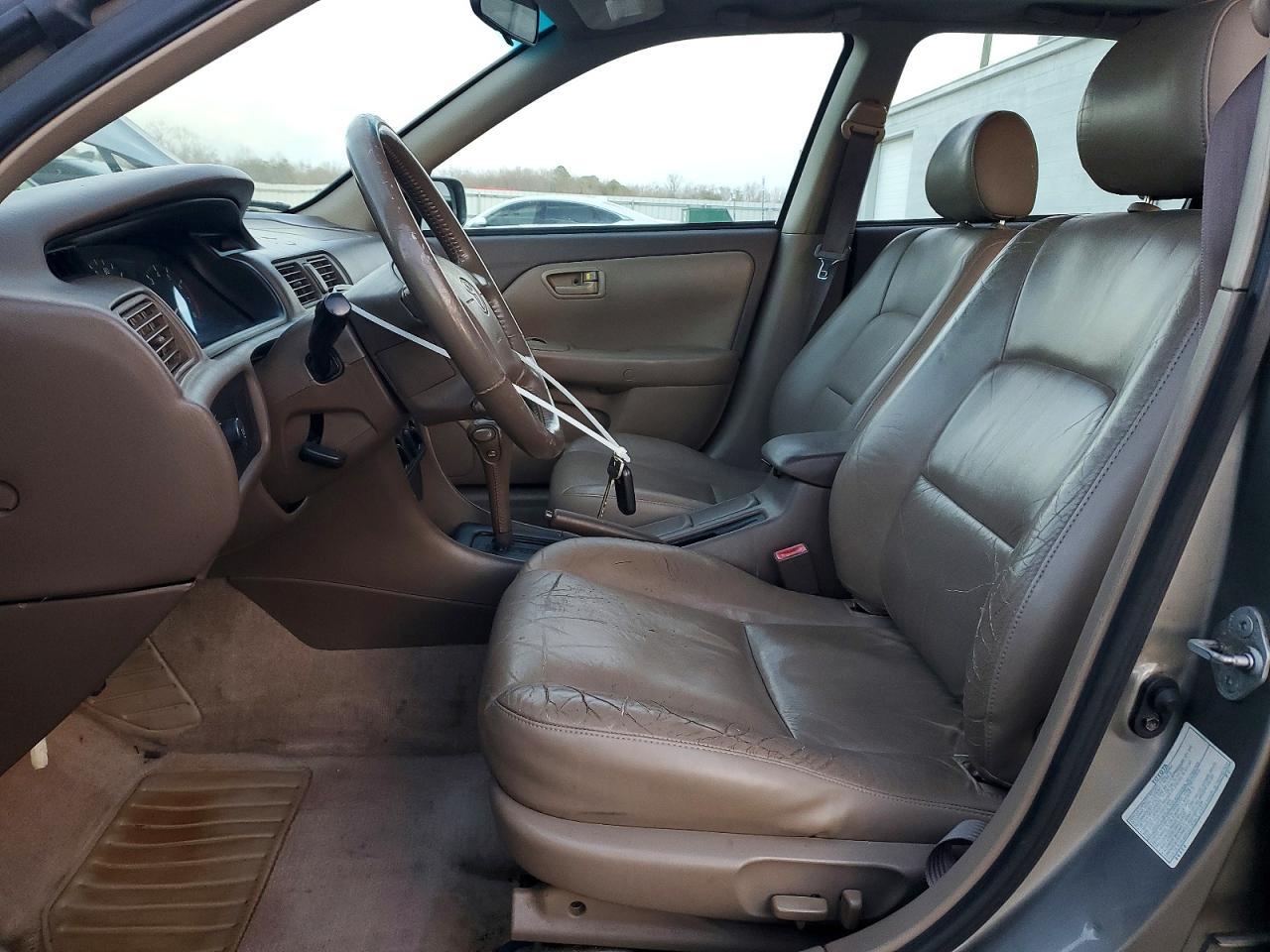 2000 TOYOTA CAMRY