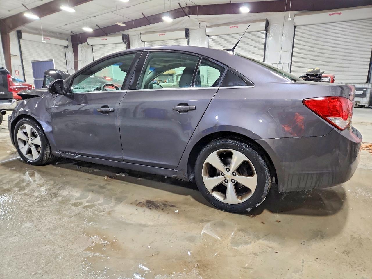 2011 CHEVROLET CRUZE
