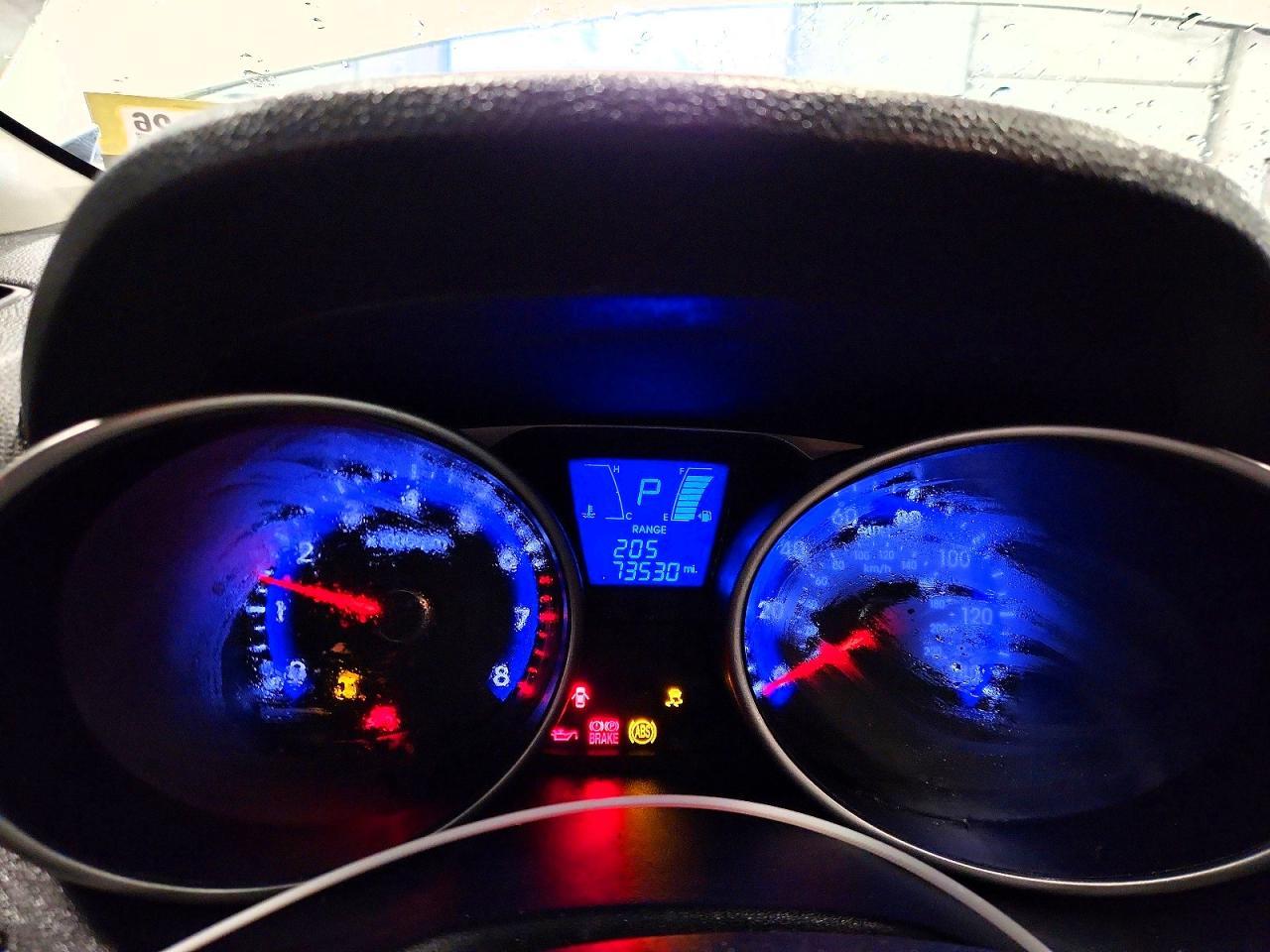 2010 HYUNDAI TUCSON
