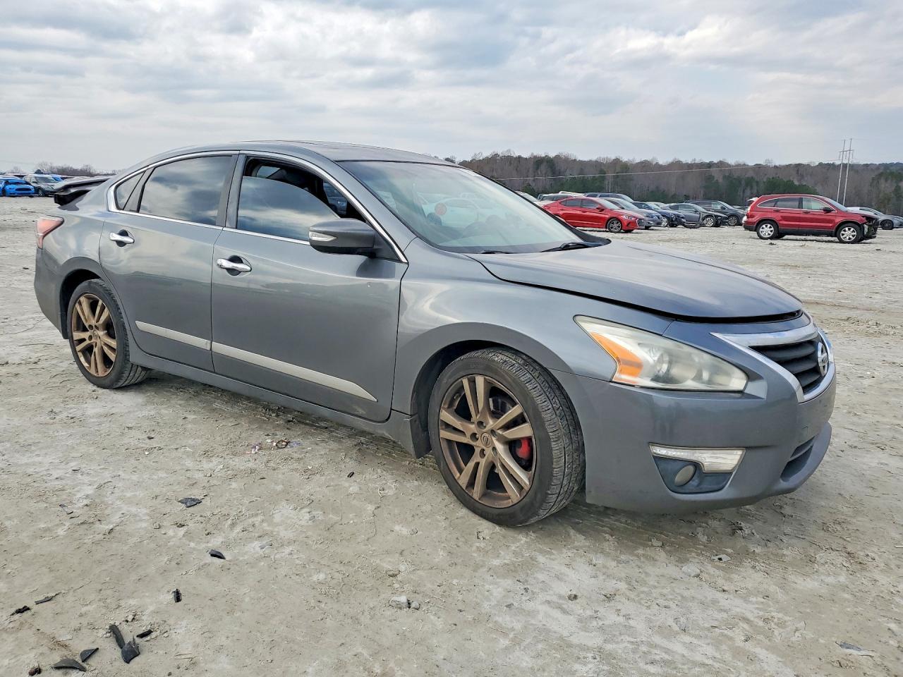 2015 NISSAN ALTIMA