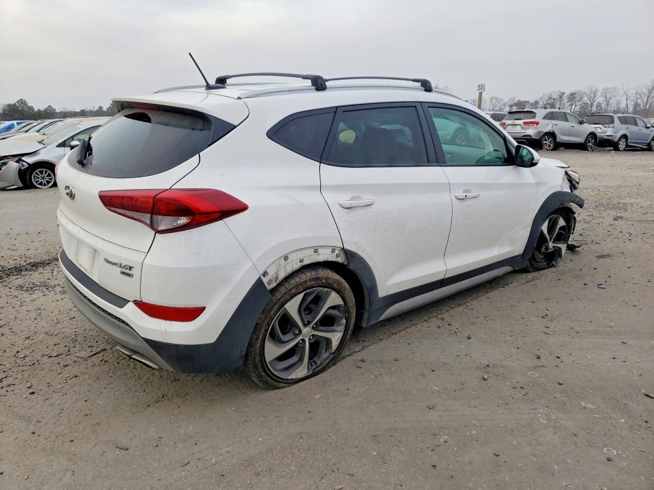 2017 HYUNDAI TUCSON
