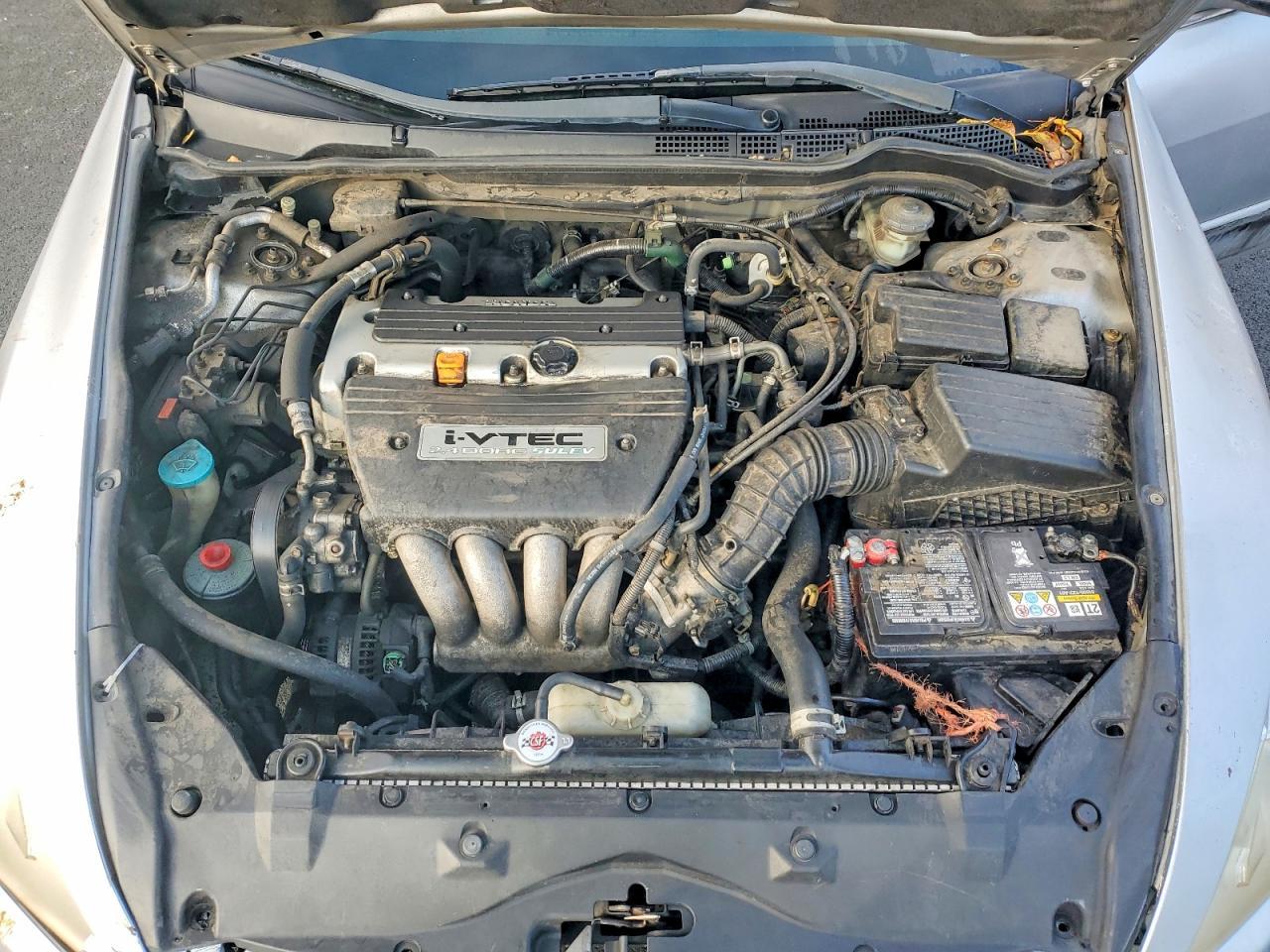 2004 HONDA ACCORD