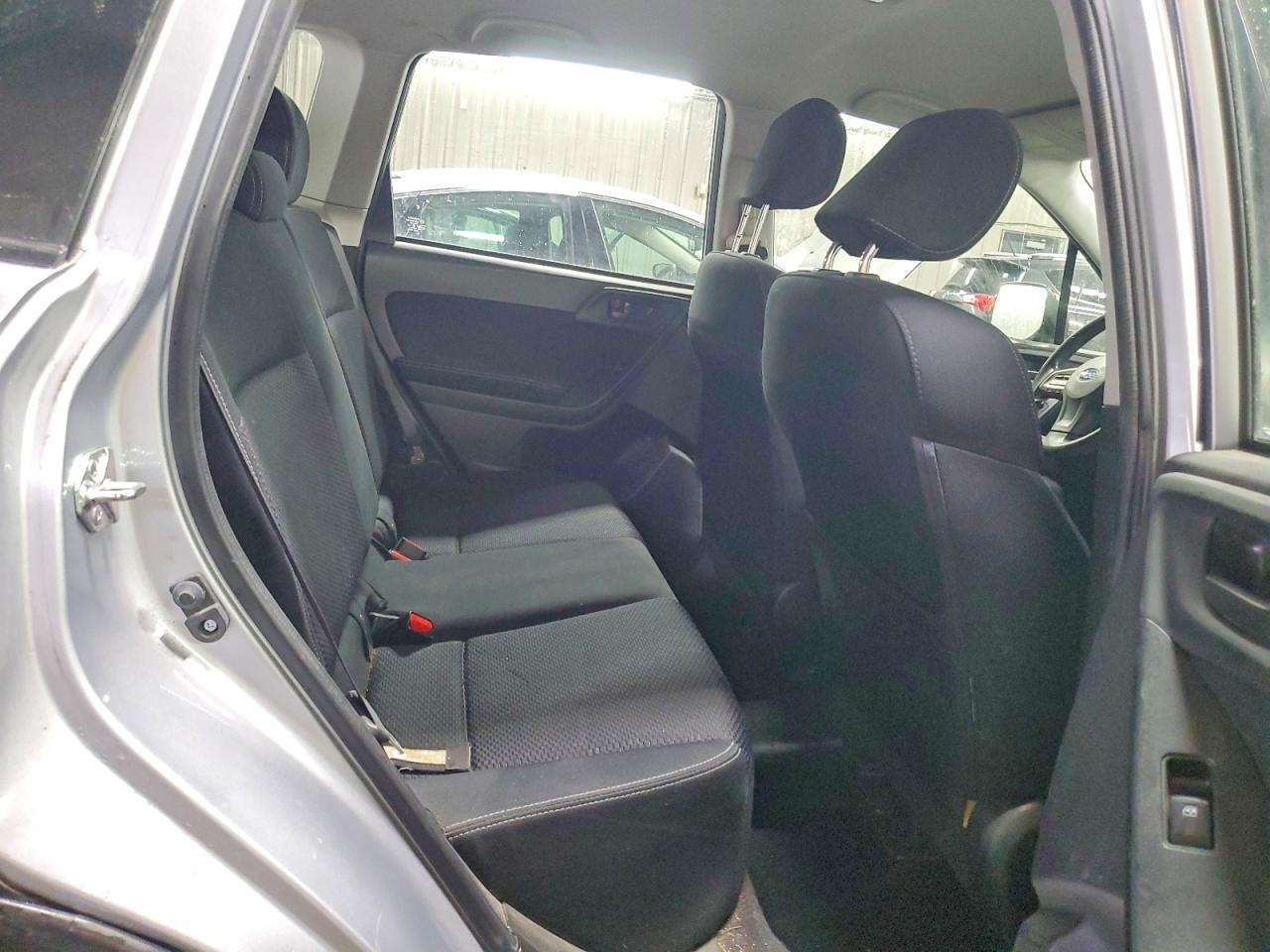 2015 SUBARU FORESTER