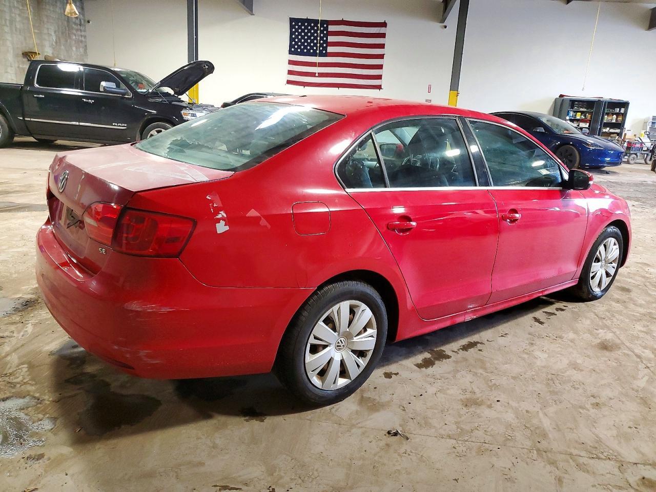 2013 VOLKSWAGEN JETTA