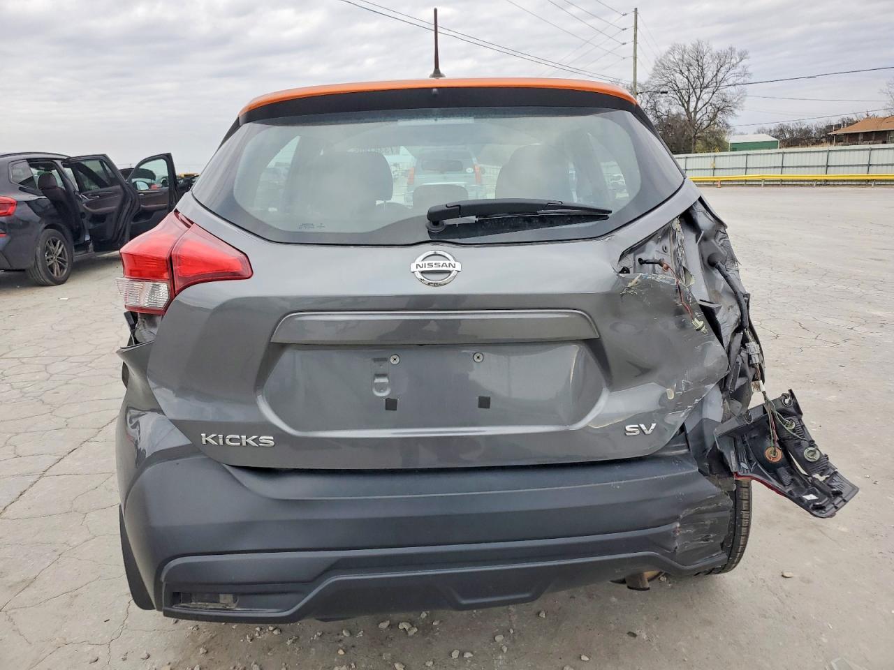 2018 NISSAN KICKS