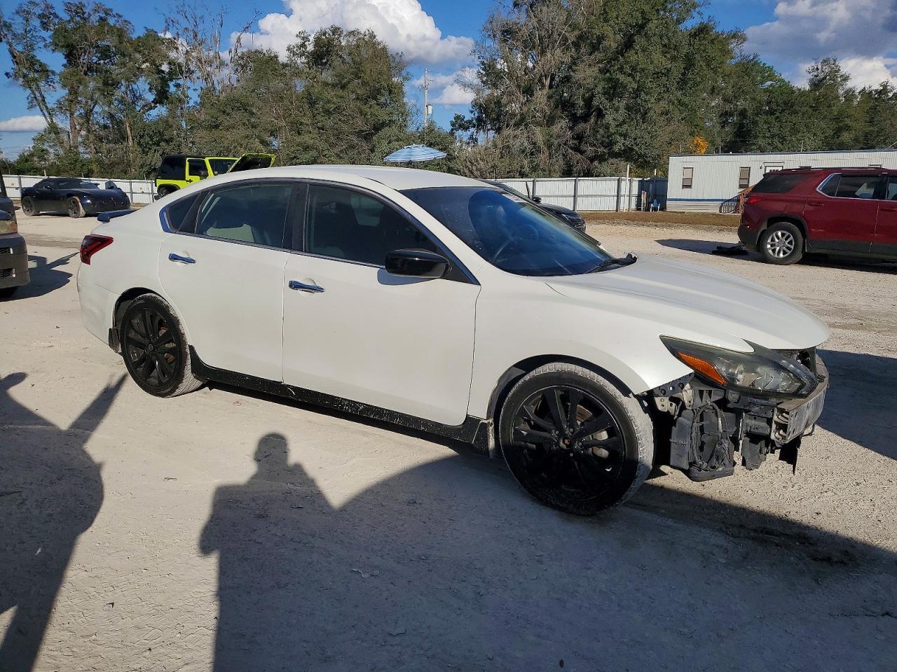 2017 NISSAN ALTIMA