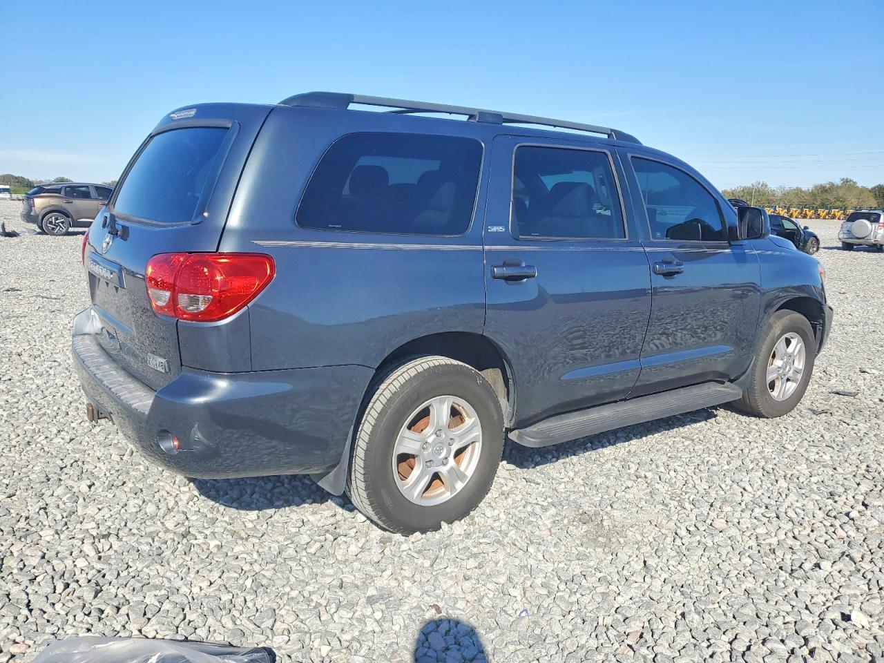 2008 TOYOTA Sequoia