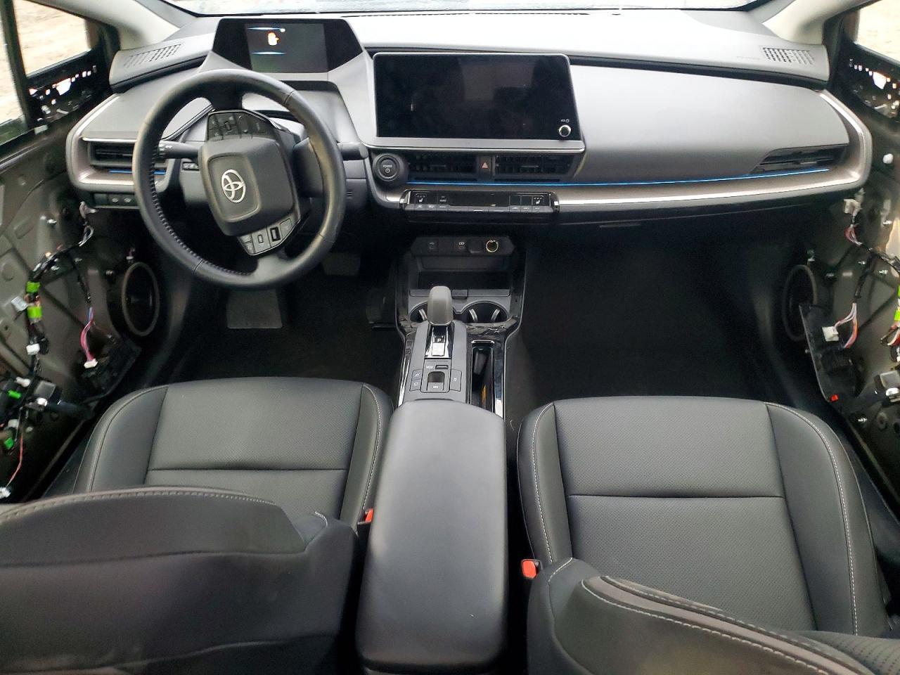 2025 TOYOTA PRIUS