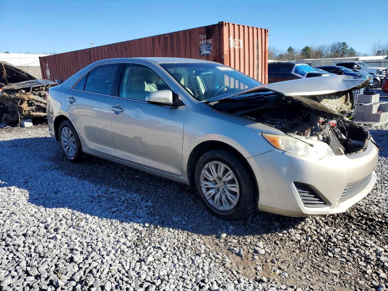 2013 TOYOTA CAMRY
