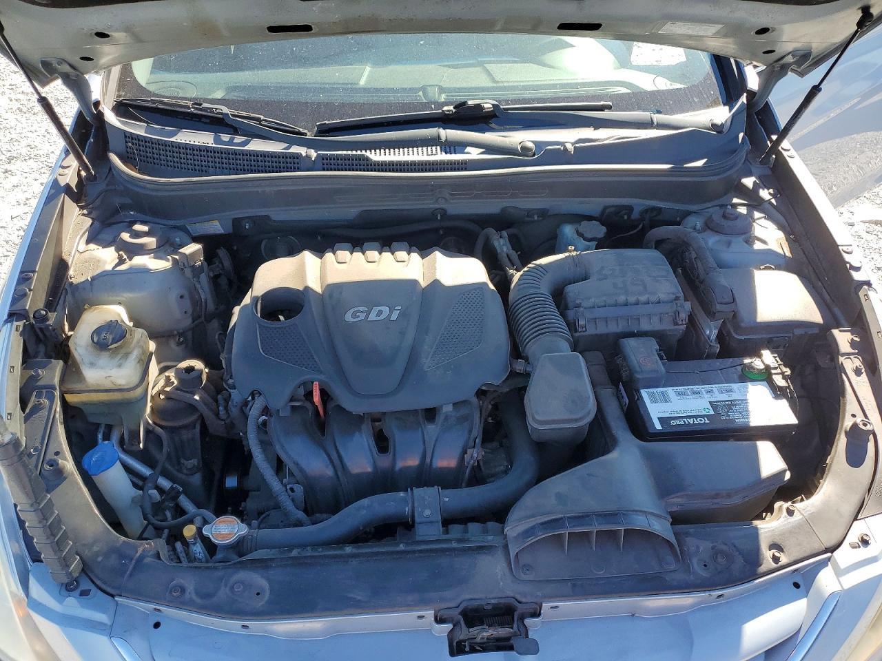 2011 HYUNDAI SONATA