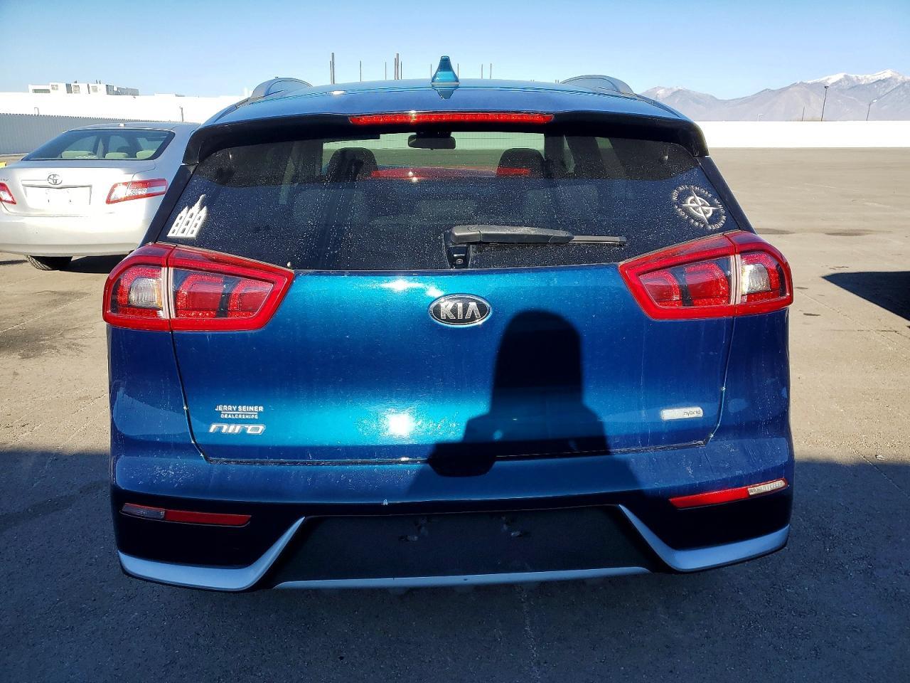 2017 KIA Niro