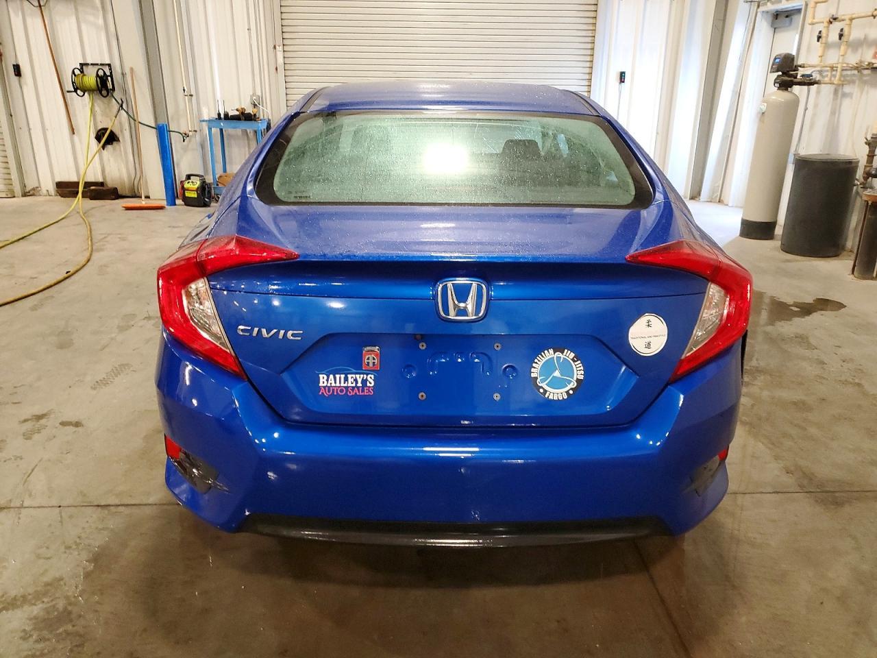 2018 HONDA CIVIC