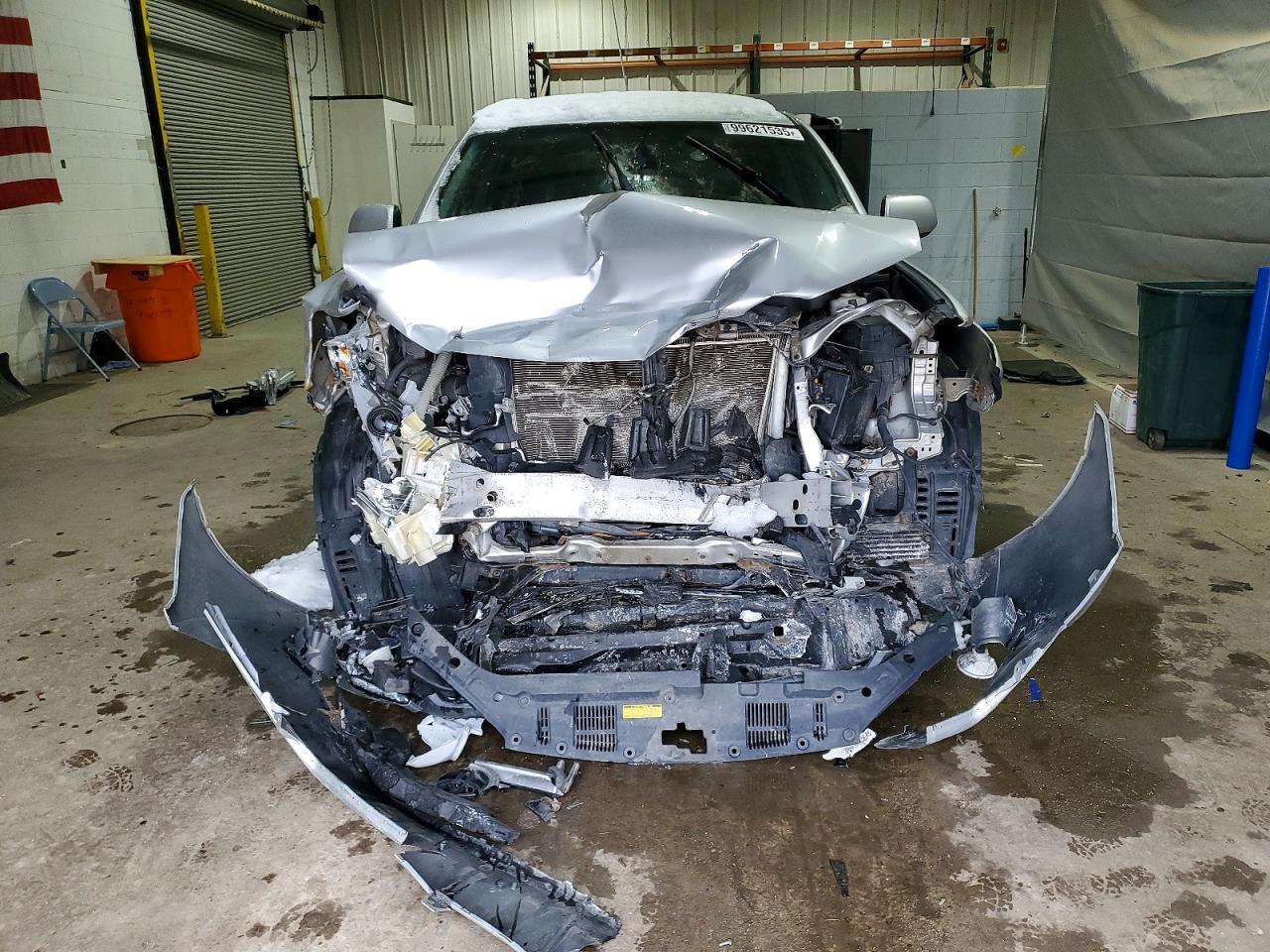 2011 TOYOTA HIGHLANDER