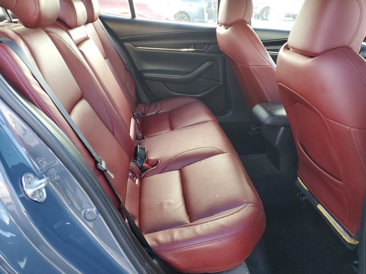 2022 MAZDA 3