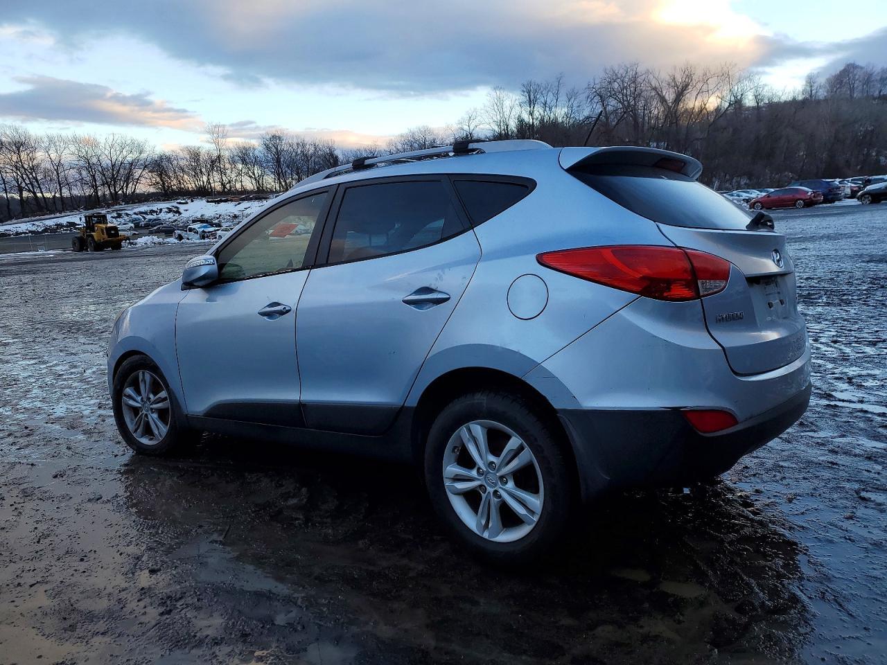 2012 HYUNDAI TUCSON