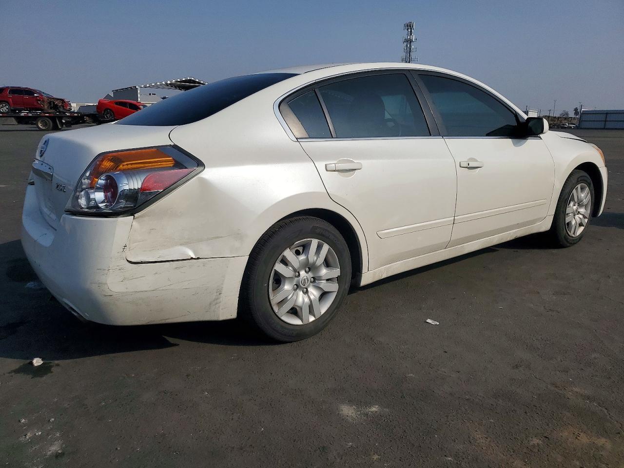 2010 NISSAN ALTIMA
