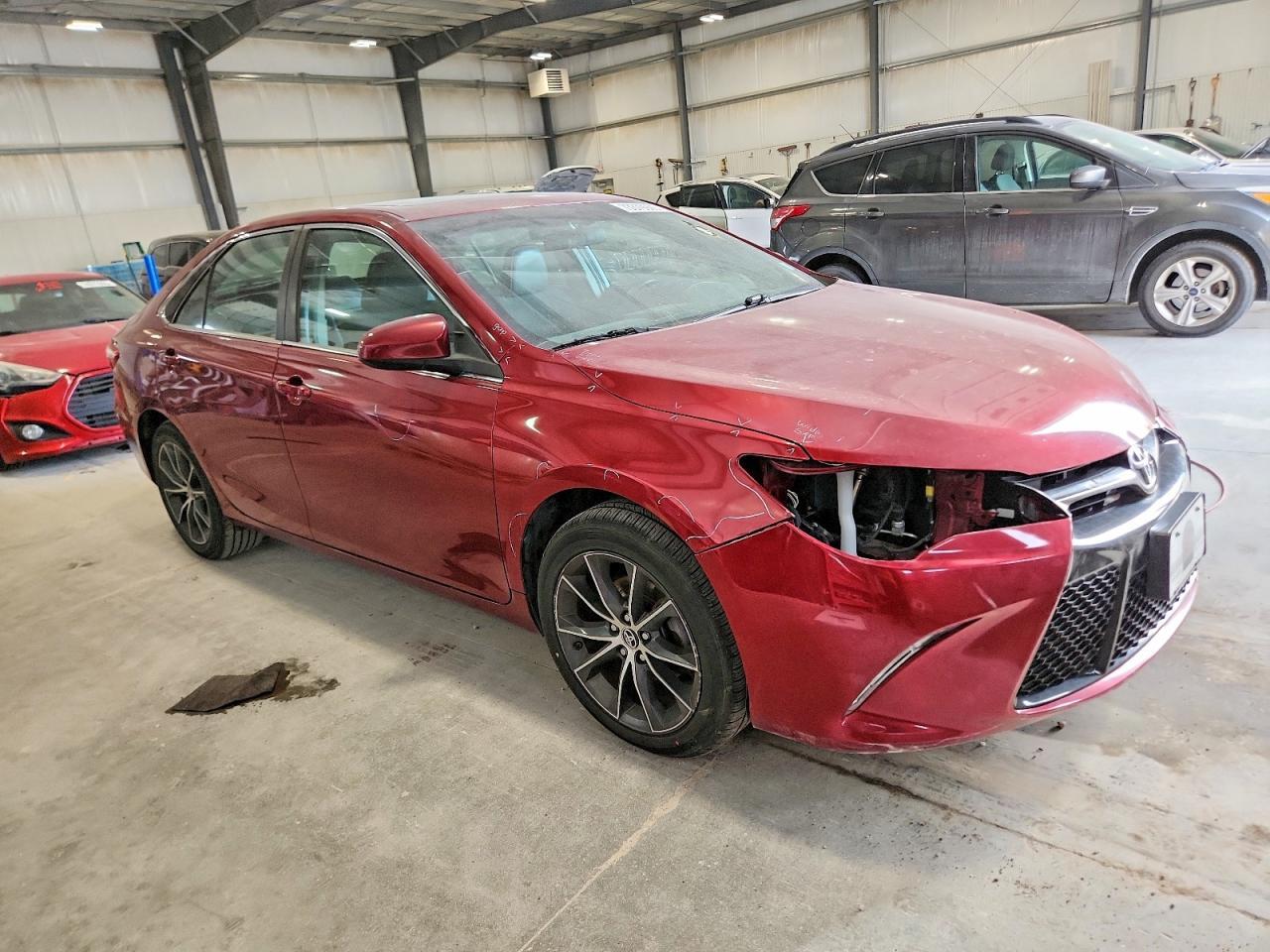 2015 TOYOTA CAMRY