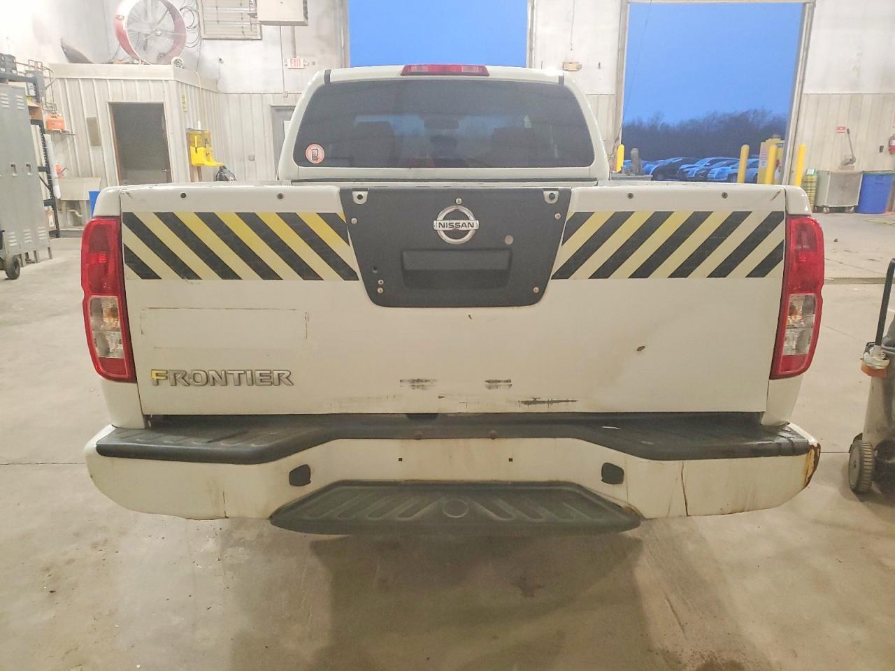 2017 NISSAN Frontier