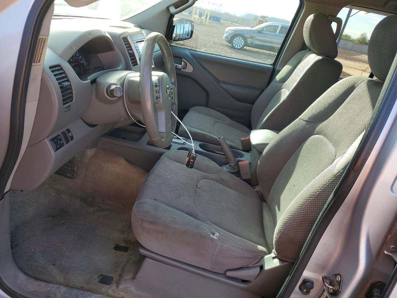 2016 NISSAN Frontier