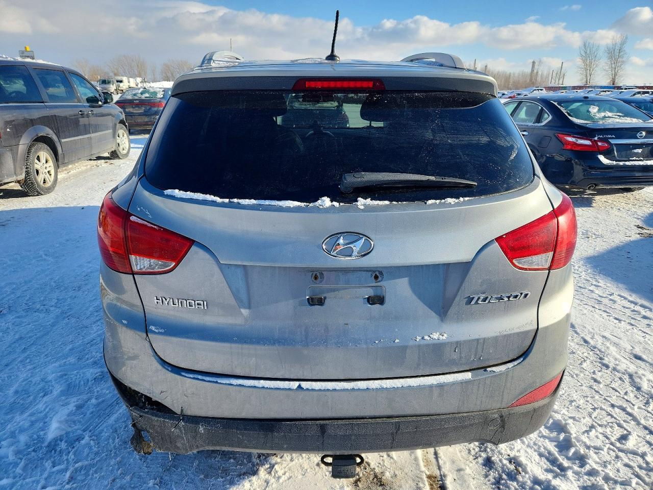2010 HYUNDAI TUCSON