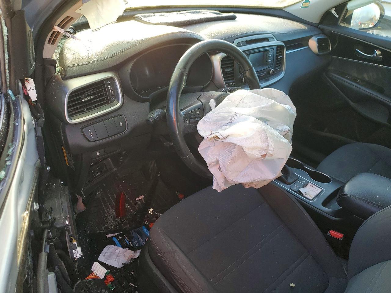 2016 KIA SORENTO