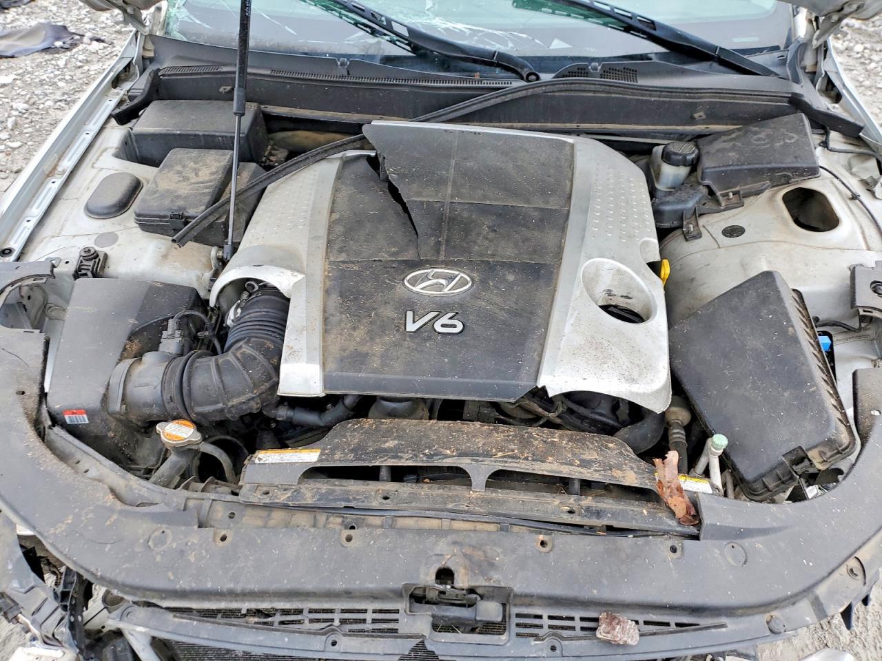 2010 HYUNDAI GENESIS
