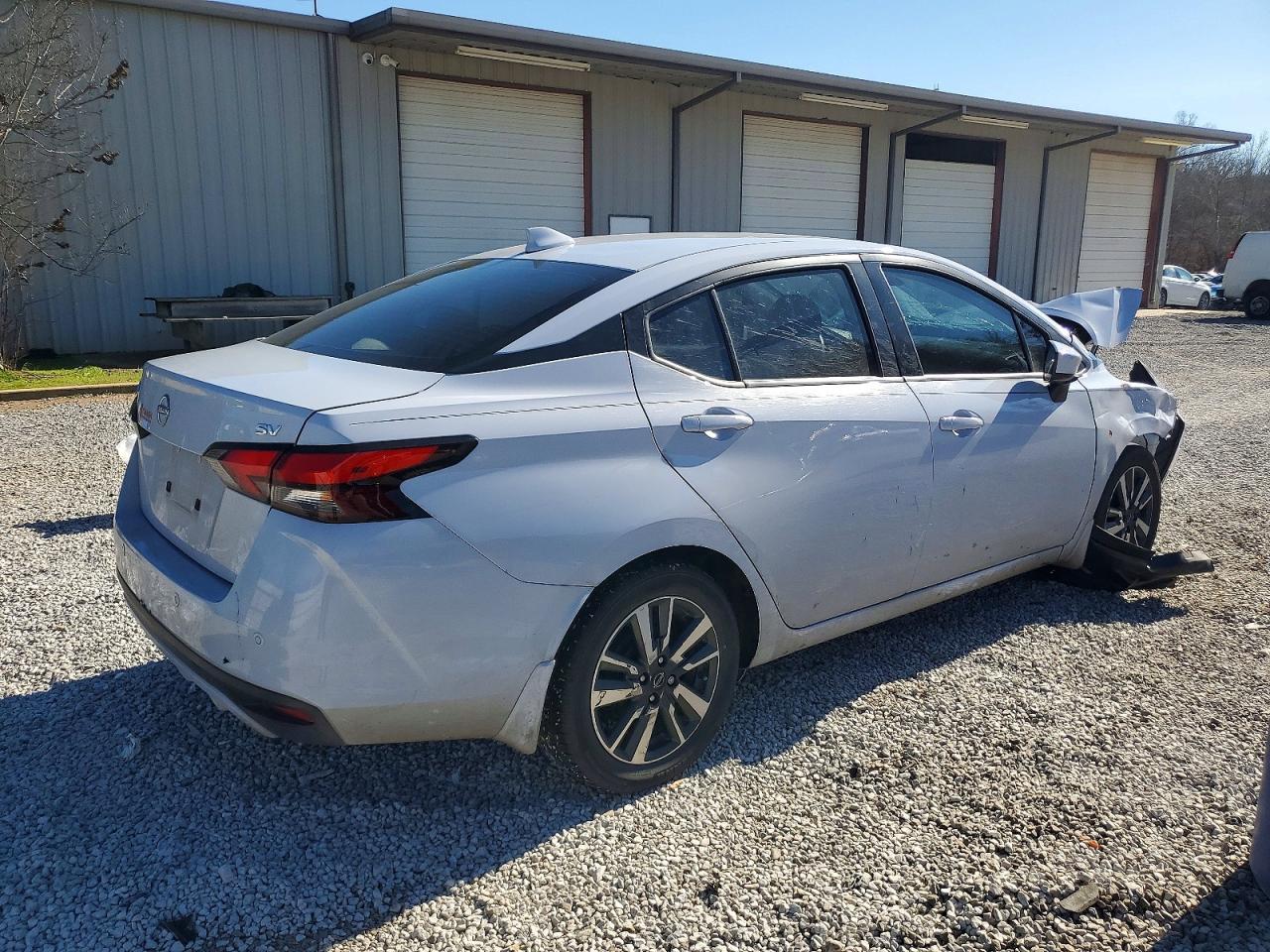 2024 NISSAN VERSA