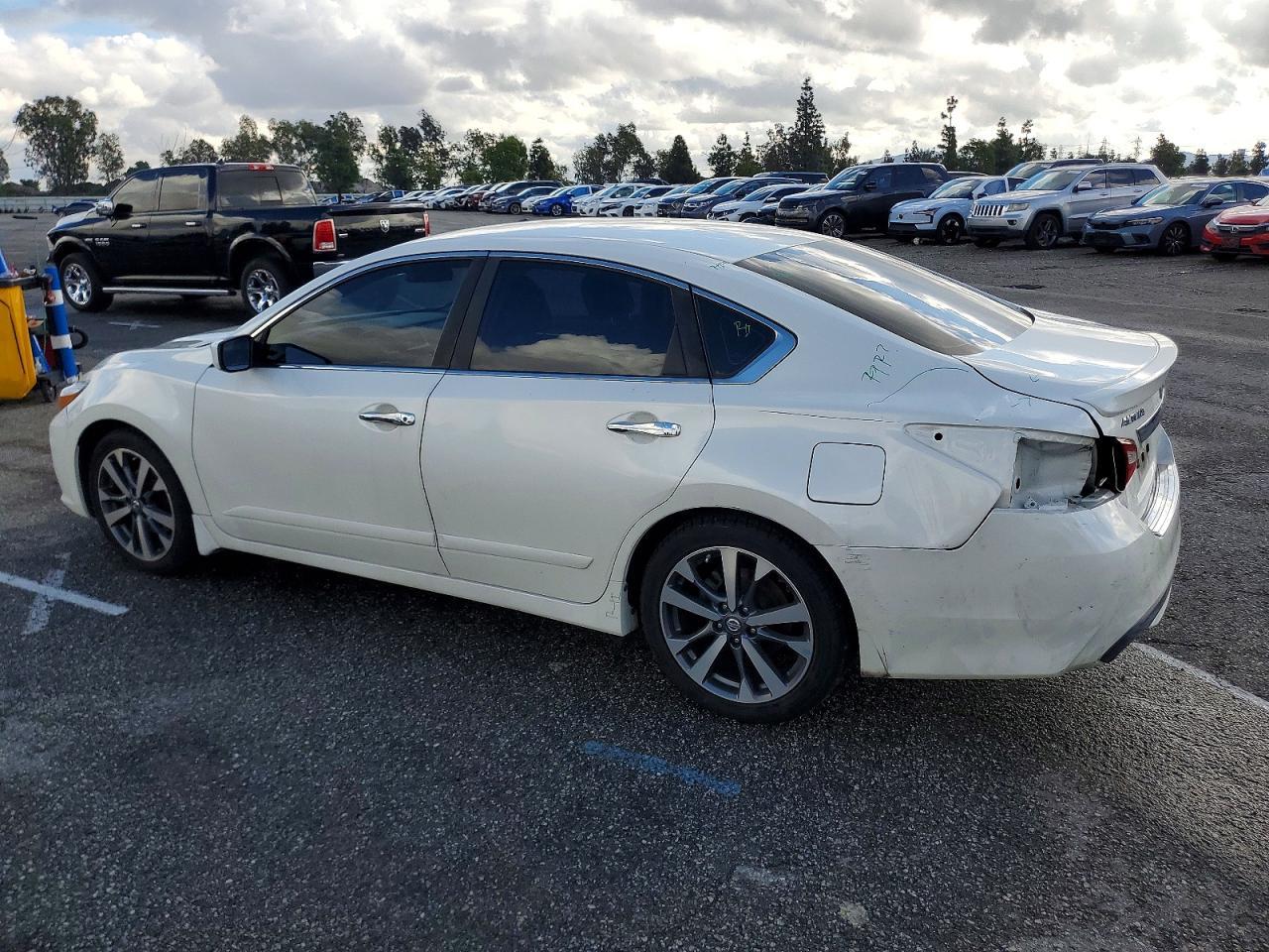 2016 NISSAN ALTIMA