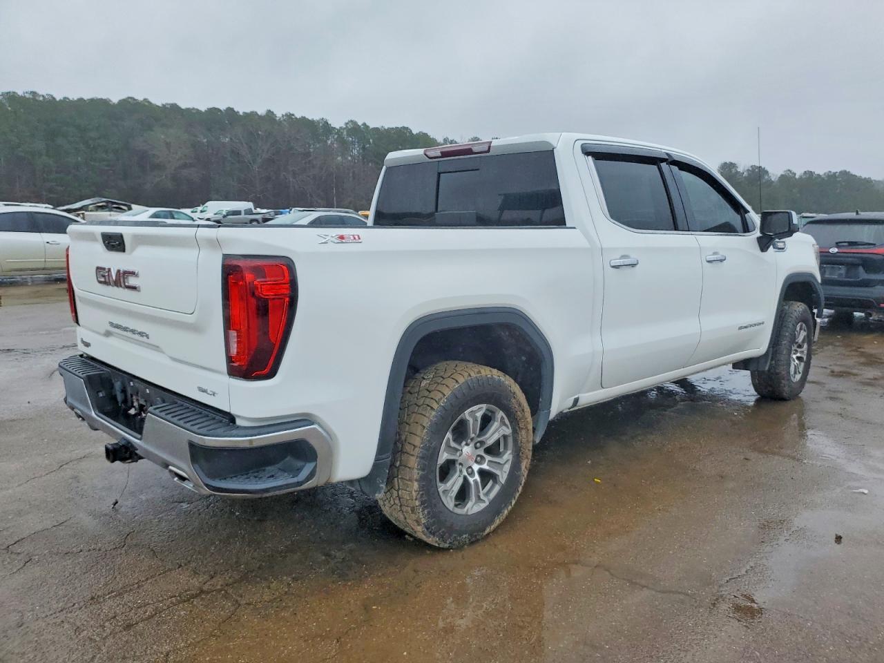 2021 GMC Sierra