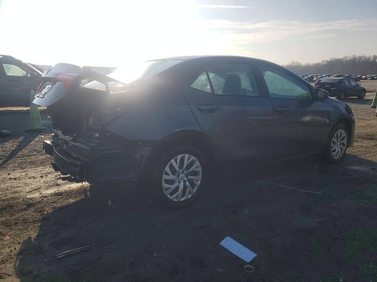 2018 TOYOTA COROLLA