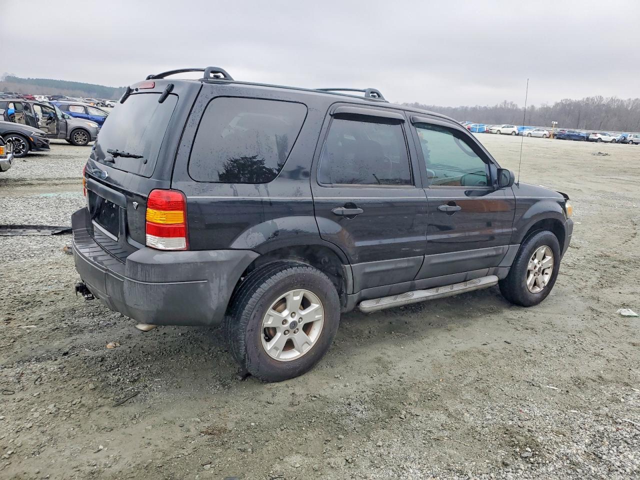 2006 FORD ESCAPE