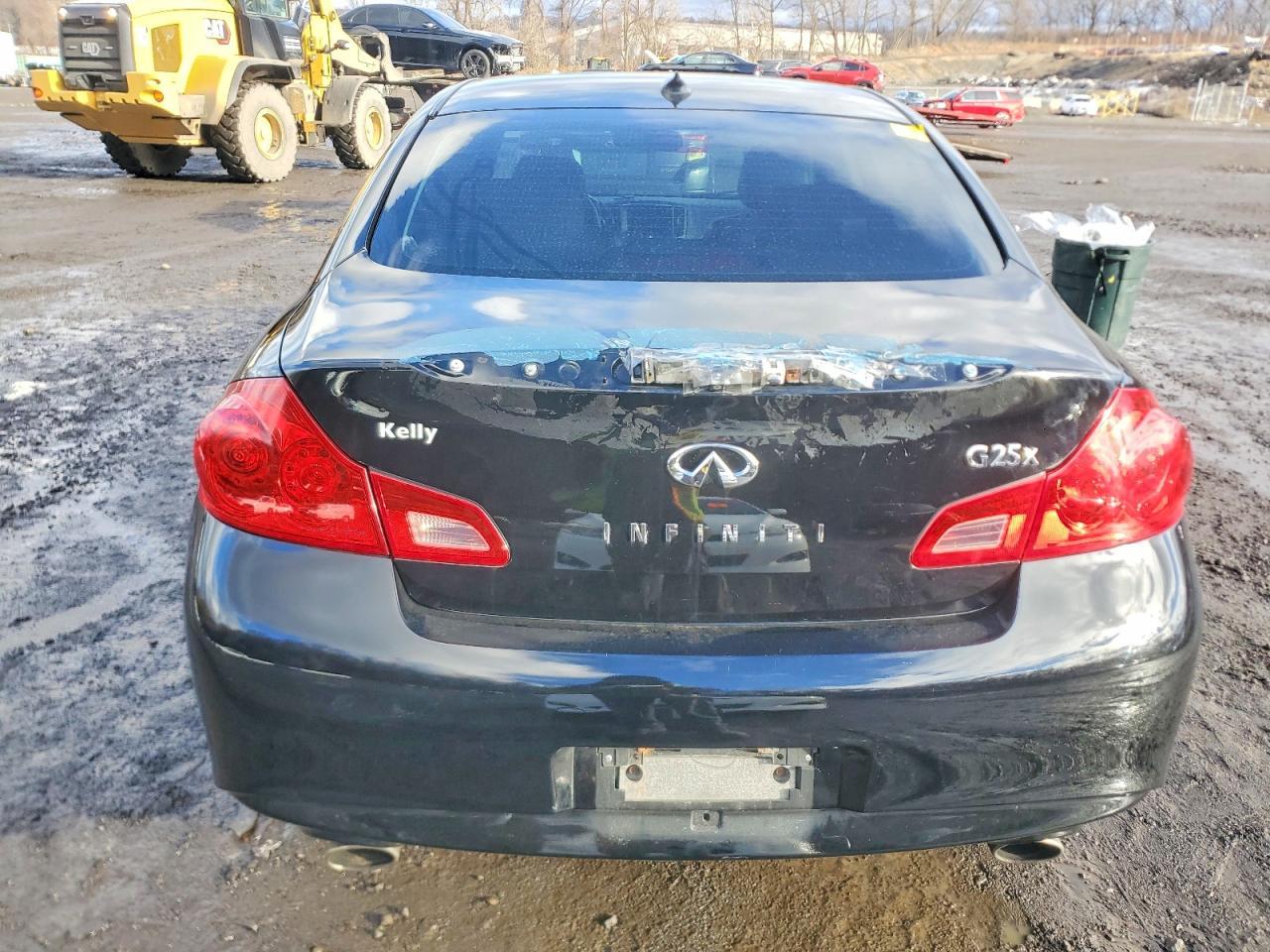 2011 INFINITI G25