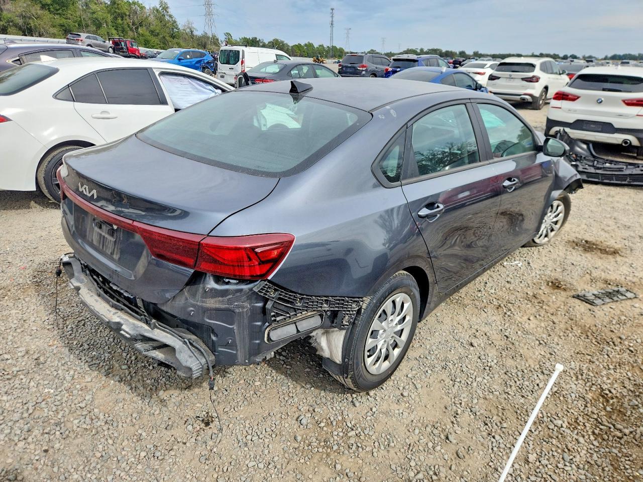 2023 KIA FORTE