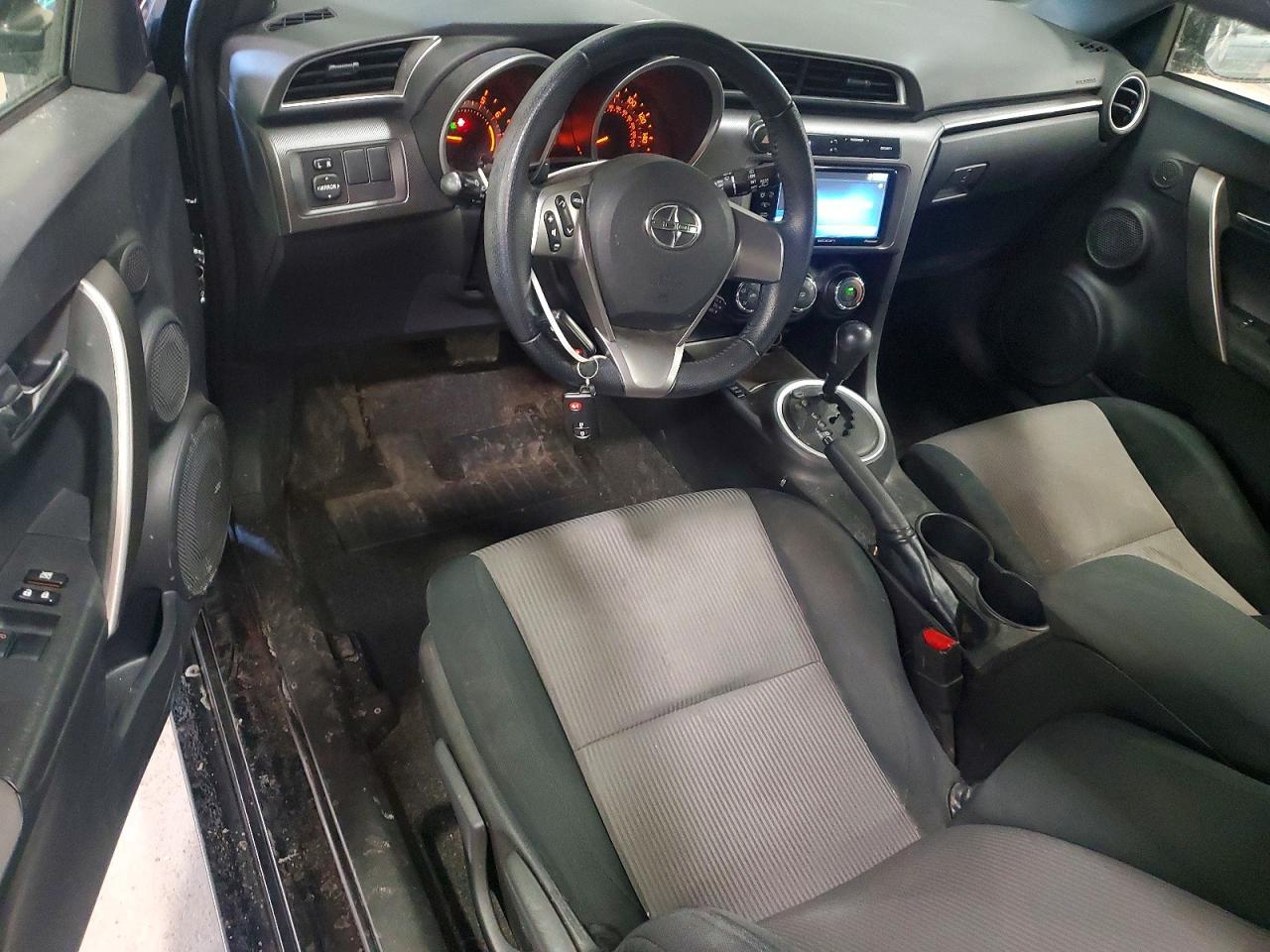 2016 TOYOTA SCION