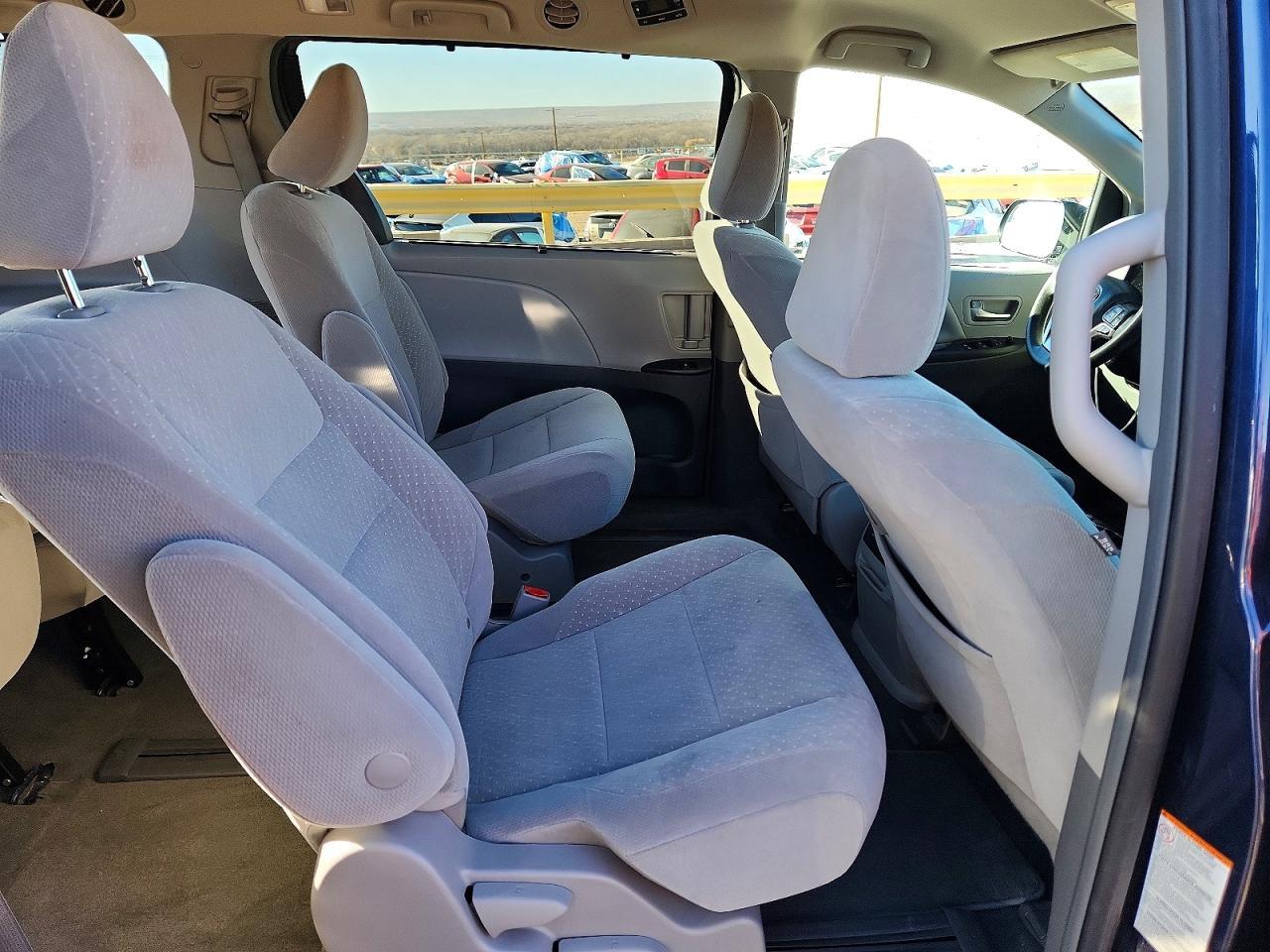 2018 TOYOTA SIENNA