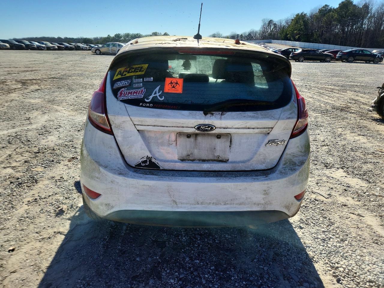 2016 FORD Fiesta