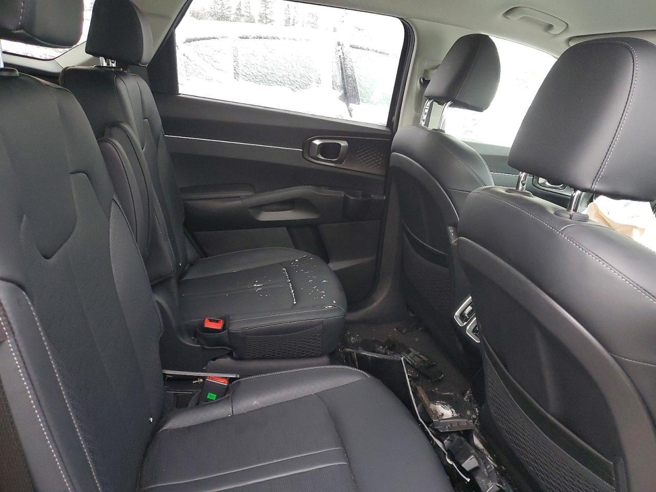 2025 KIA SORENTO