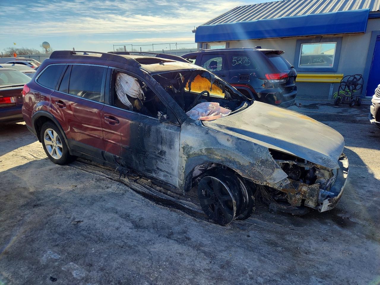 2014 SUBARU Outback