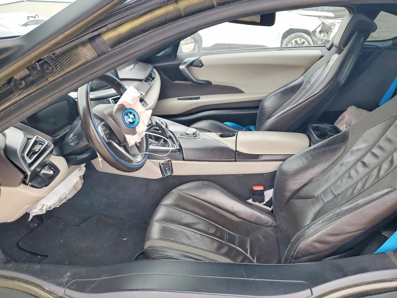2015 BMW i8